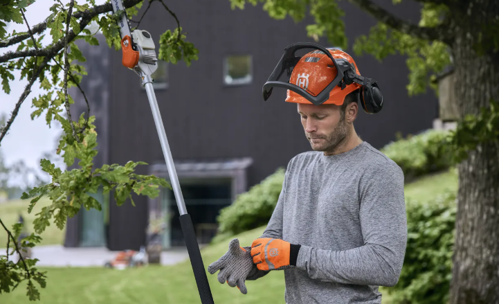 Husqvarna Hochentaster 530 iP4