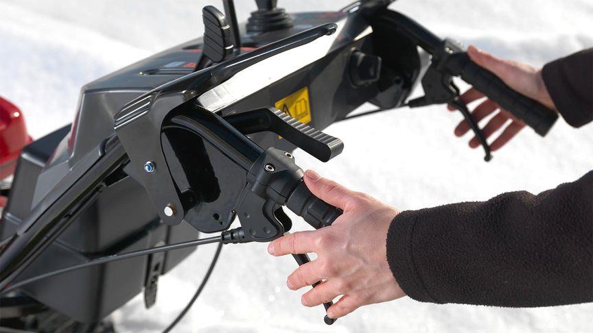 Honda Schneefräse HSS 760 A T